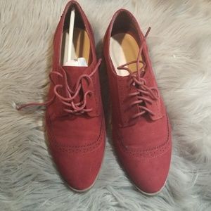 Oxford shoes